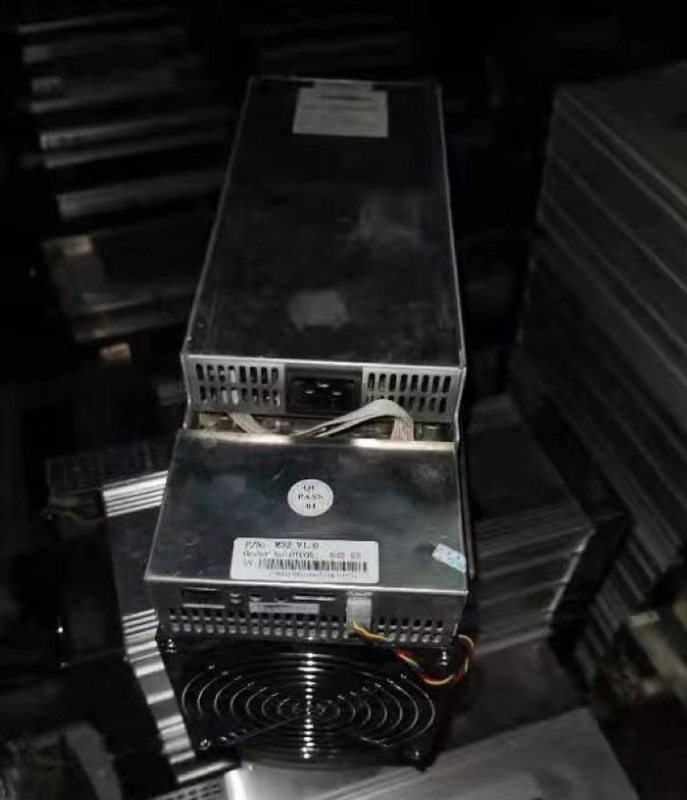 52 J/MH Asic Whatsminer M32 66T 3312W 390mm*155mm*240mm Low Power Consumption